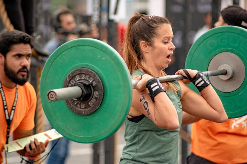 12 Benefits of CrossFit: Is It Right for You?