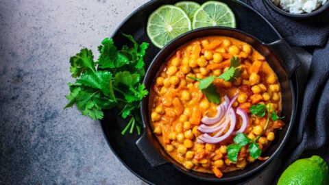 Turmeric Chickpea Curry